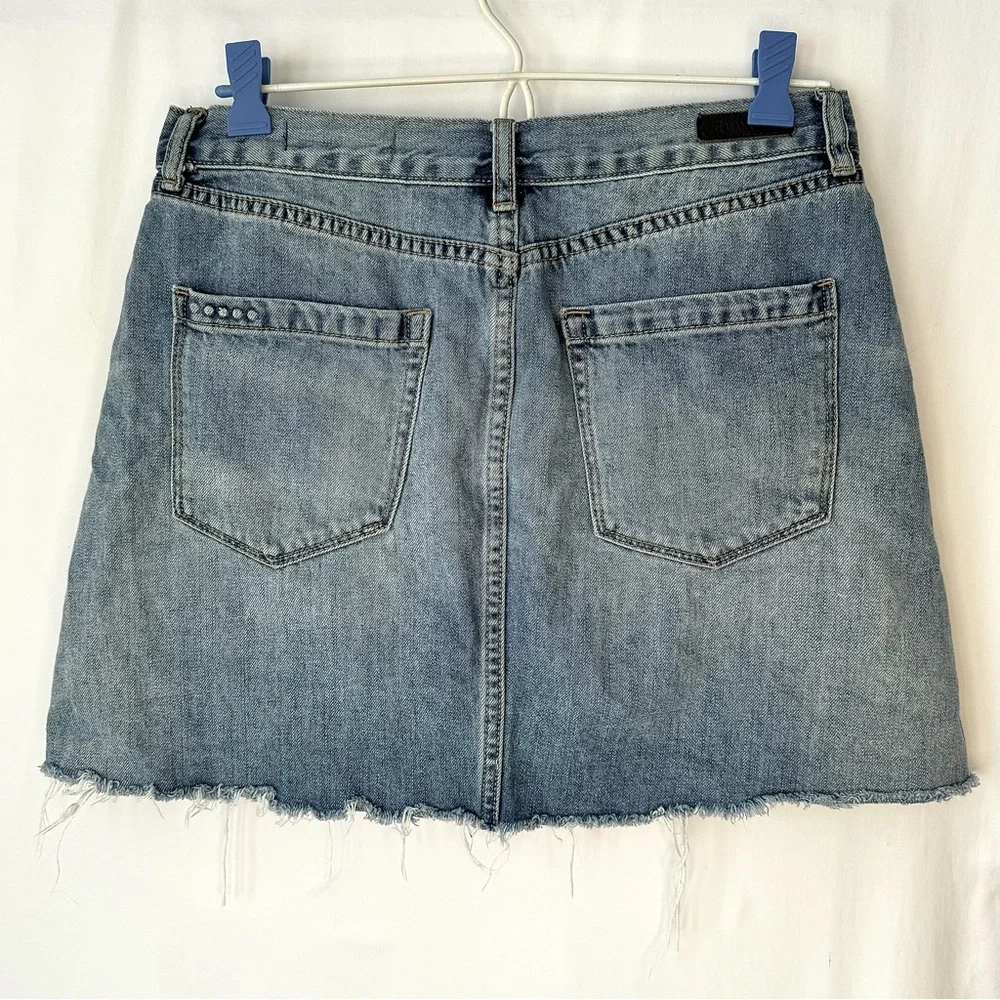 Blank NYC Mini Jean Skirt Blue Denim Raw Frayed Hem Distressed Size 27